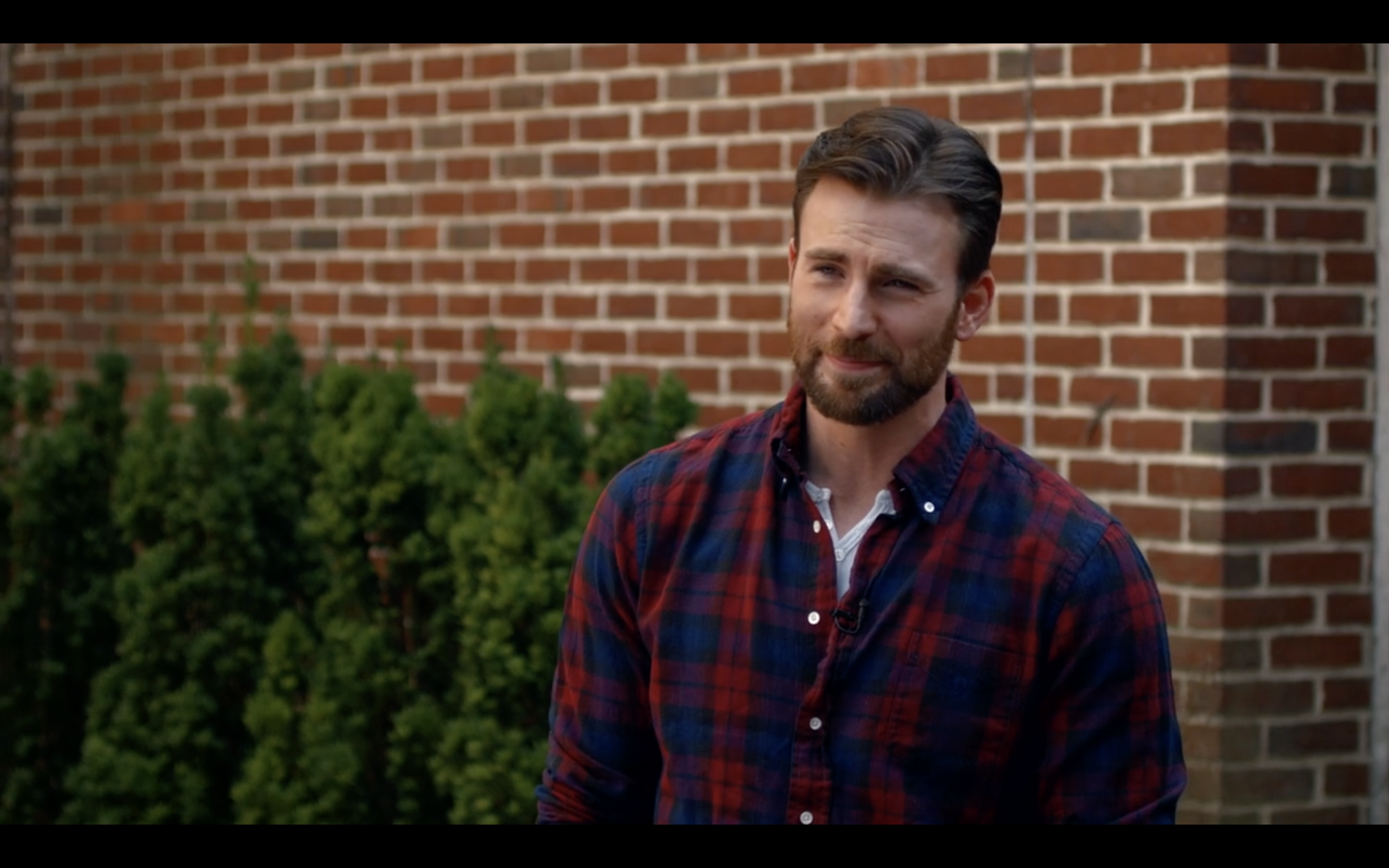 Chris Evans at the Concord Museum thumbnail